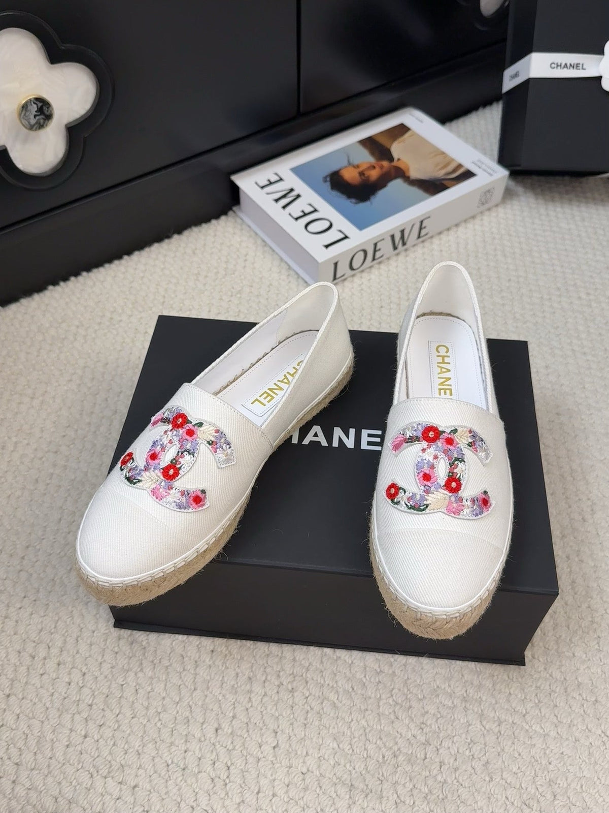 CHANEL LOAFER IN WHITE CANVAS WITH COLORFUL LOGO